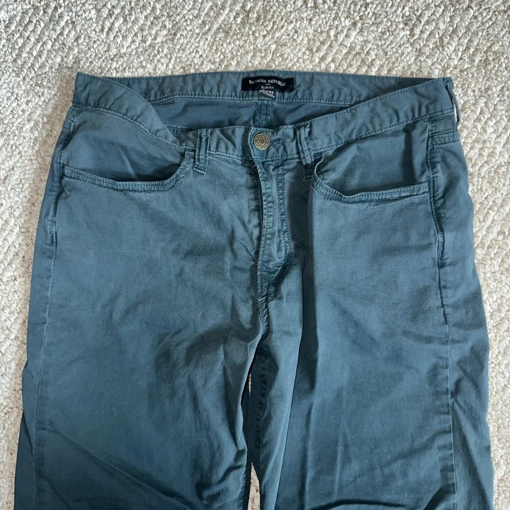 Banana Republic this product